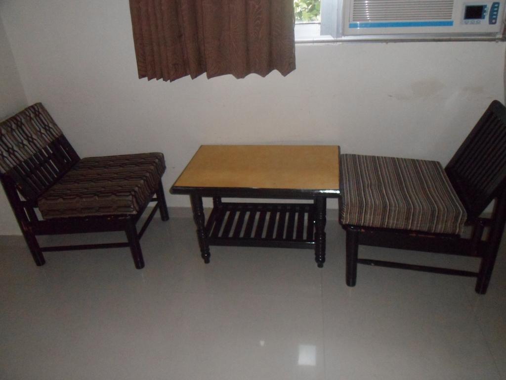 Hotel Dudawat Ahmedabad Chambre photo