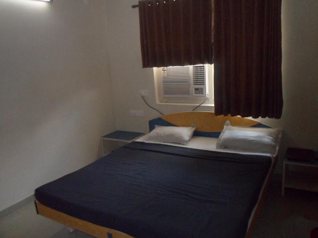 Hotel Dudawat Ahmedabad Chambre photo