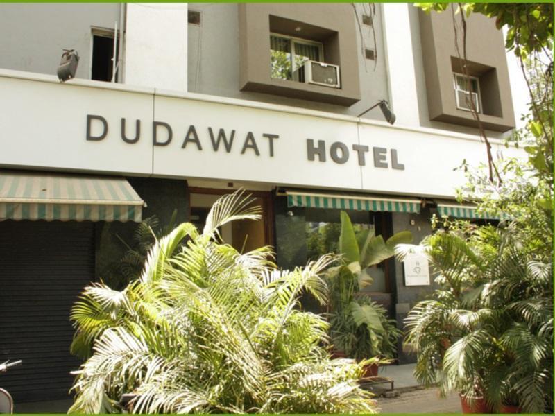 Hotel Dudawat Ahmedabad Extérieur photo